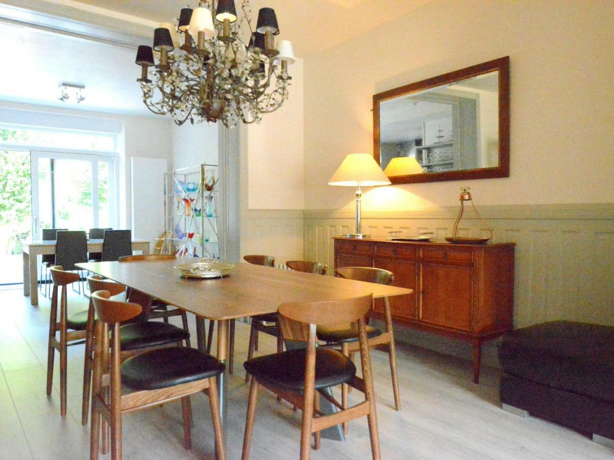 Large Townhouse With Pool Table Villa Bouillon Exterior foto
